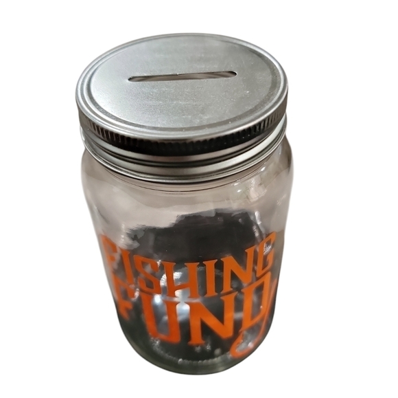 Bank glass jar with screw on lid says Fising Fund top has an opening for coins - Picture 3 of 4